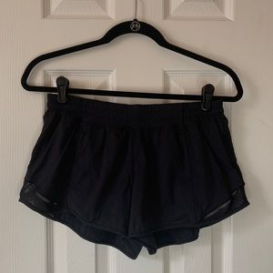 Lululemon Hotty Hot Shorts 2.5"